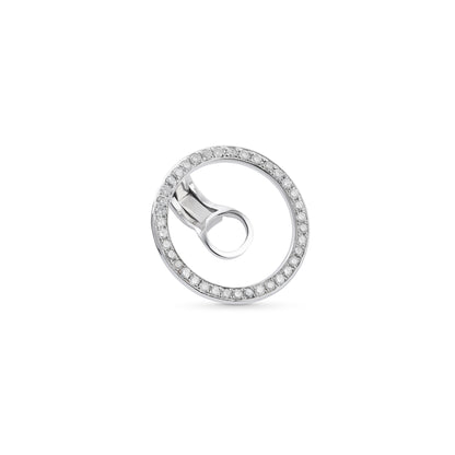 Izabel Earcuff  | Black diamonds
