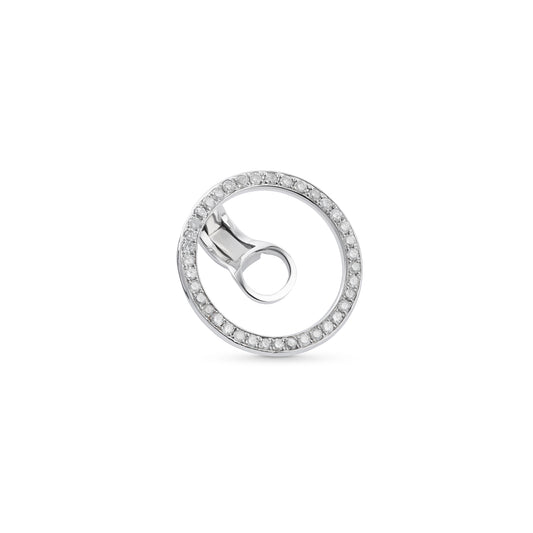 Izabel Earcuff  | White diamonds