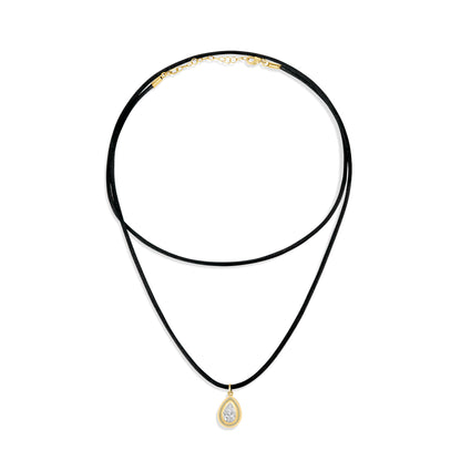 Necklace Pear cut silk