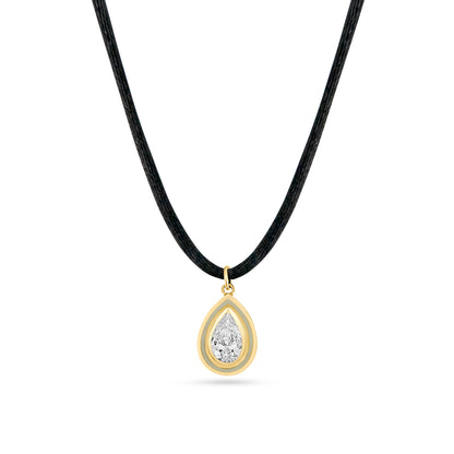 Necklace Pear cut silk