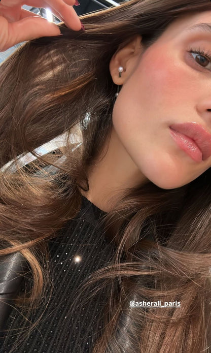 Izia | White Pearls, White diamonds & White gold